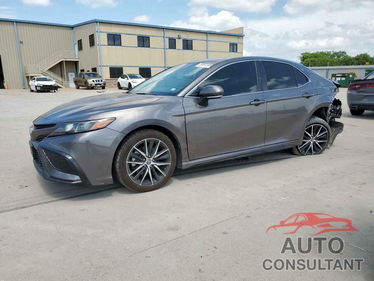 TOYOTA CAMRY 2022 - 4T1G11AK1NU048118