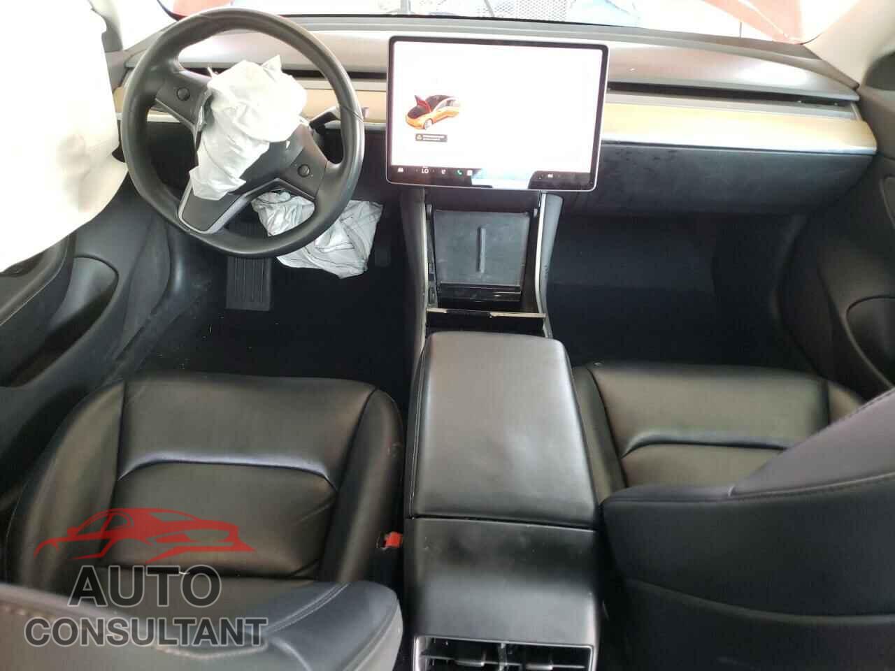TESLA MODEL 3 2019 - 5YJ3E1EA0KF301121