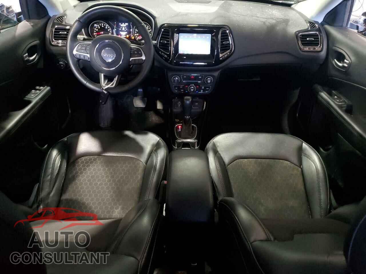 JEEP COMPASS 2019 - 3C4NJCBB4KT613036