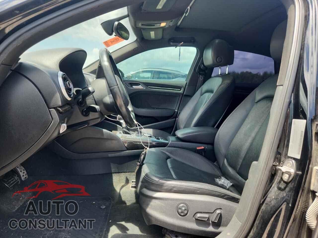 AUDI A3 2015 - WAUBFGFF8F1114338