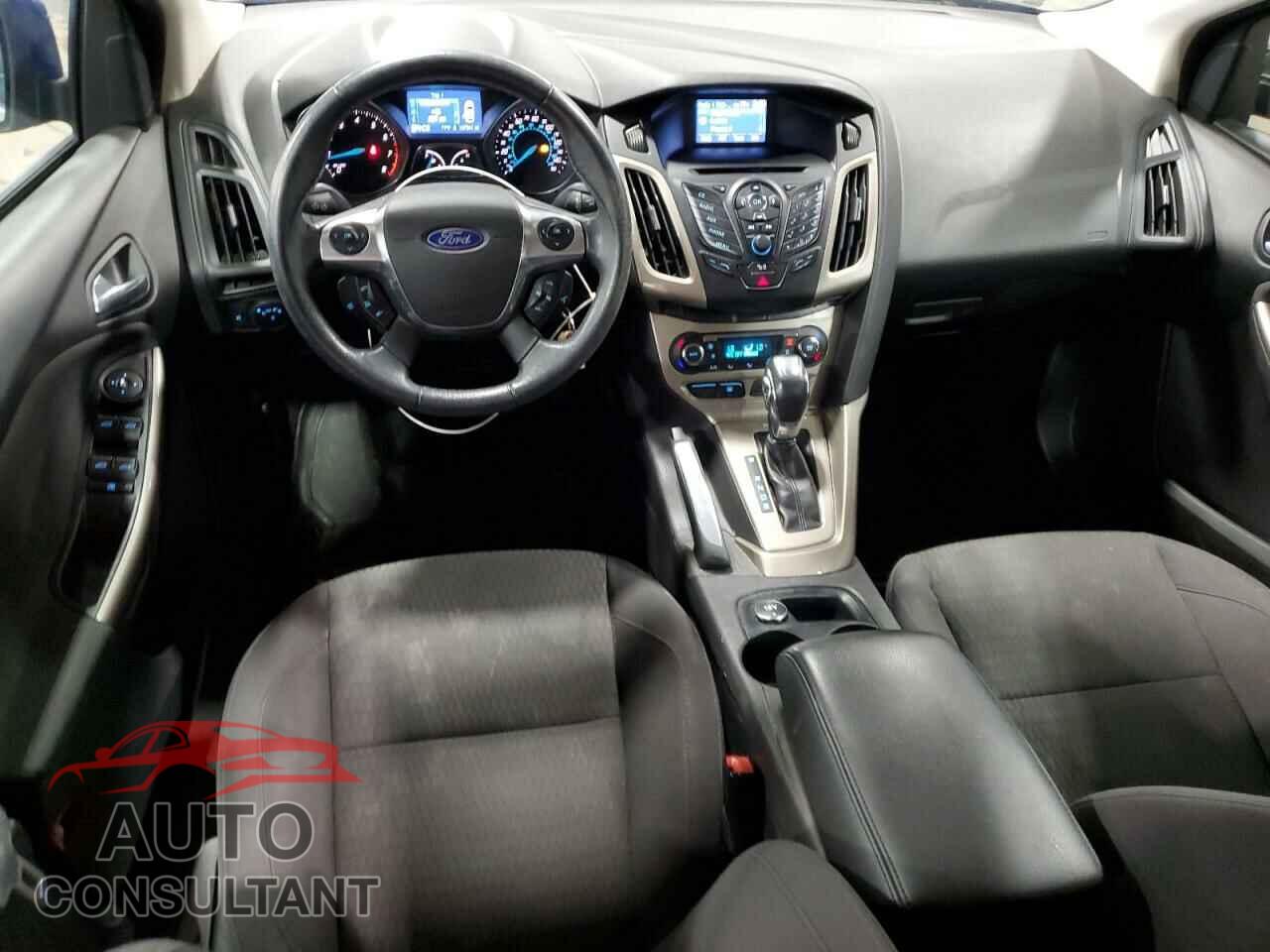 FORD FOCUS 2012 - 1FAHP3M28CL313740