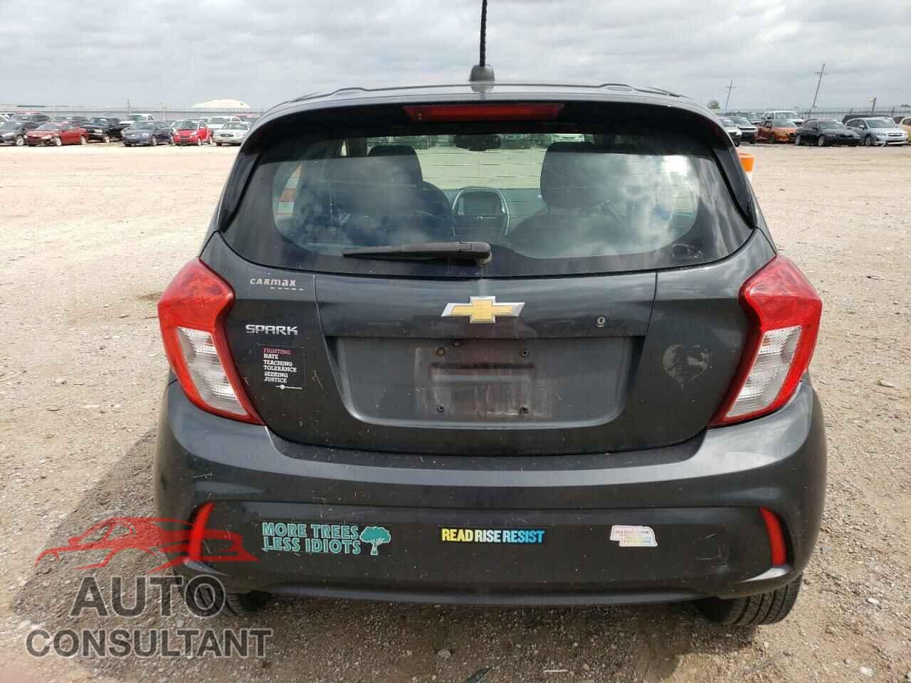 CHEVROLET SPARK 2017 - KL8CB6SA2HC813097