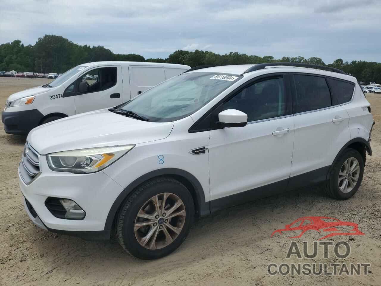 FORD ESCAPE 2017 - 1FMCU0GD7HUC13814