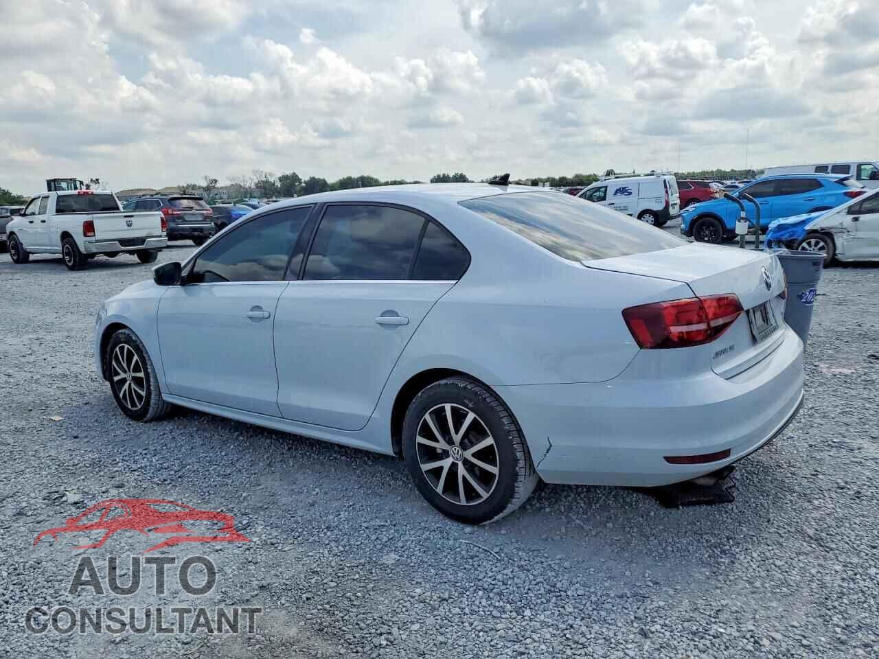 VOLKSWAGEN JETTA 2017 - 3VWDB7AJ2HM406492