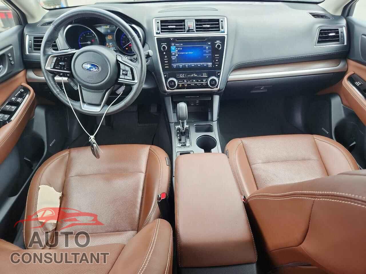 SUBARU OUTBACK 2018 - 4S4BSATC1J3358217