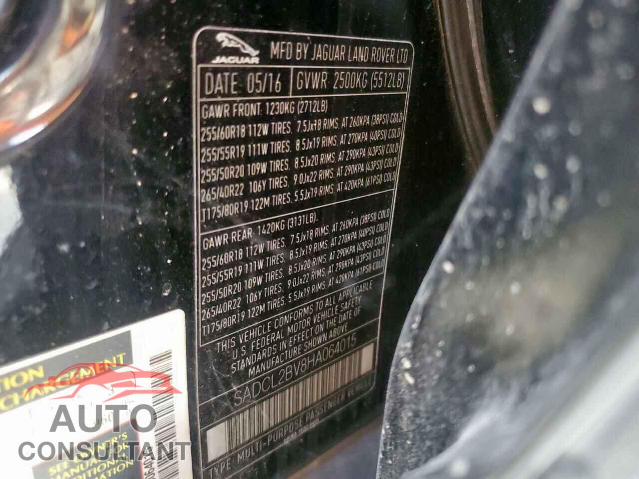 JAGUAR F-PACE 2017 - SADCL2BV8HA064015
