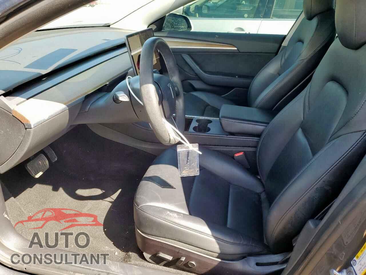 TESLA MODEL 3 2022 - 5YJ3E1EB0NF244593