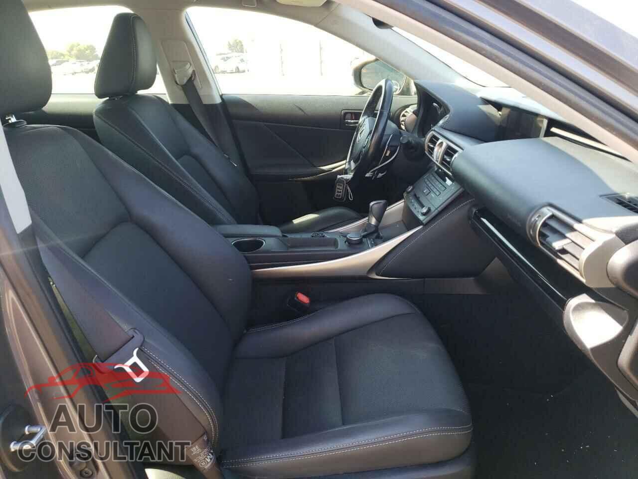 LEXUS IS 2016 - JTHBA1D26G5015993