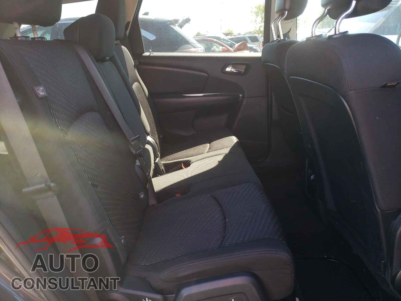 DODGE JOURNEY 2016 - 3C4PDCBG1GT137301