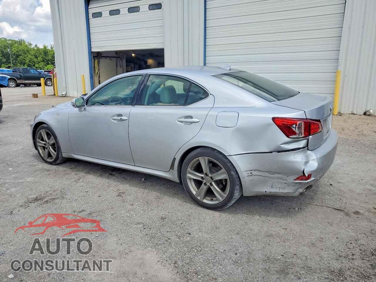LEXUS IS 2012 - JTHBF5C23C5173339