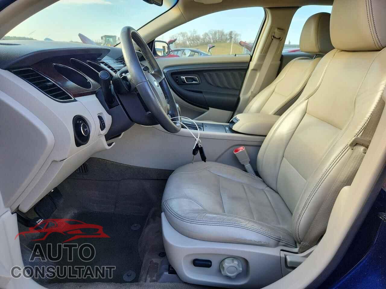 FORD TAURUS 2011 - 1FAHP2EW3BG161417