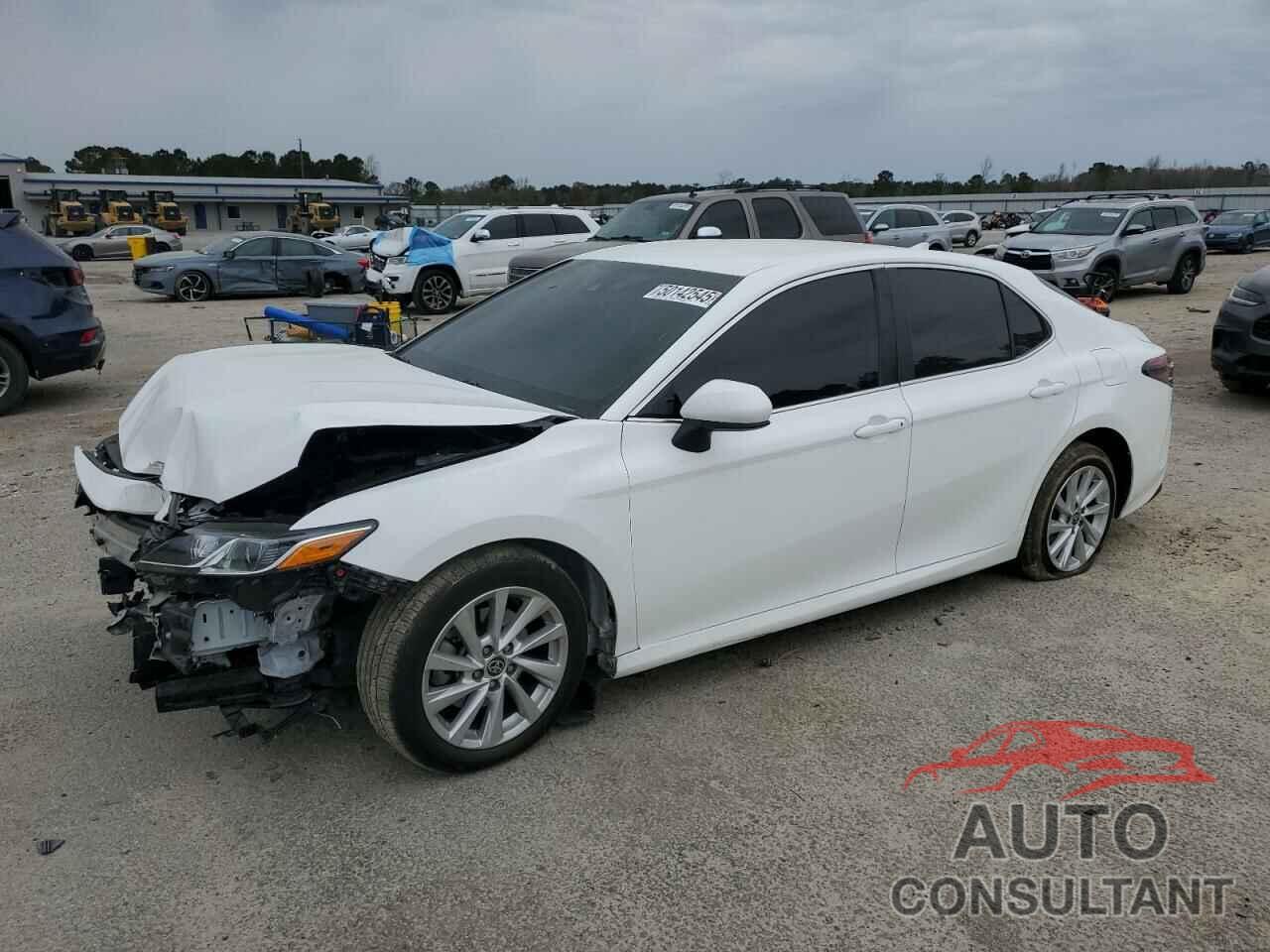 TOYOTA CAMRY 2023 - 4T1C11AK7PU174680