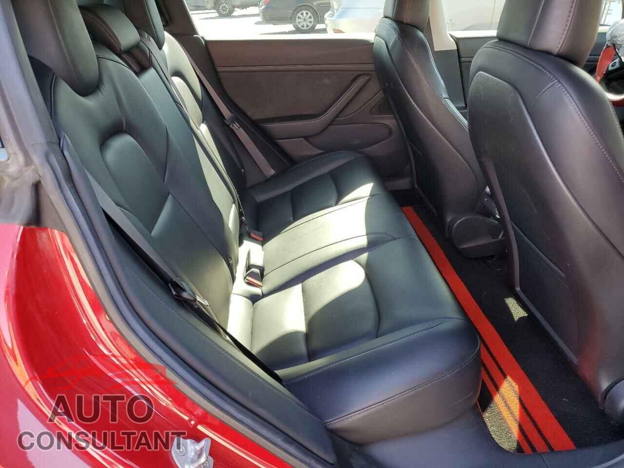 TESLA MODEL 3 2018 - 5YJ3E1EA2JF049533