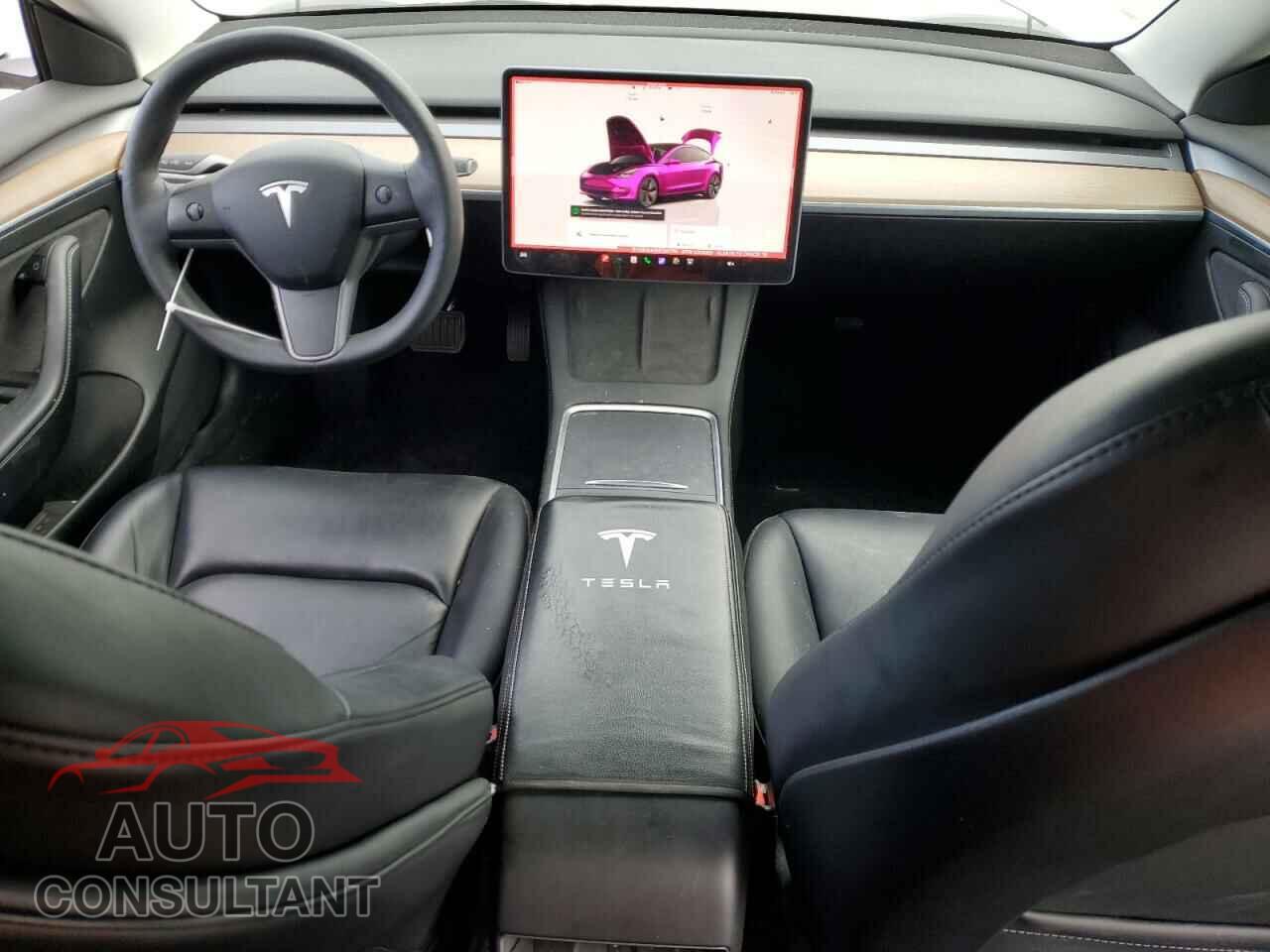 TESLA MODEL 3 2022 - 5YJ3E1EA5NF201715