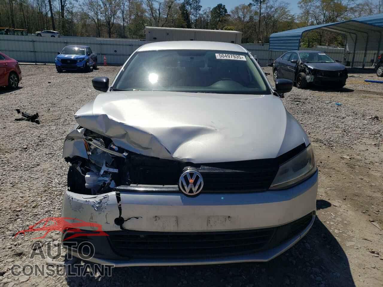 VOLKSWAGEN JETTA 2013 - 3VW2K7AJ2DM225703