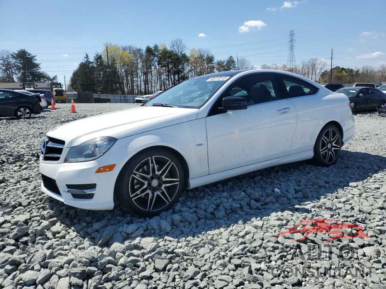 MERCEDES-BENZ C-CLASS 2014 - WDDGJ4HB0EG261707