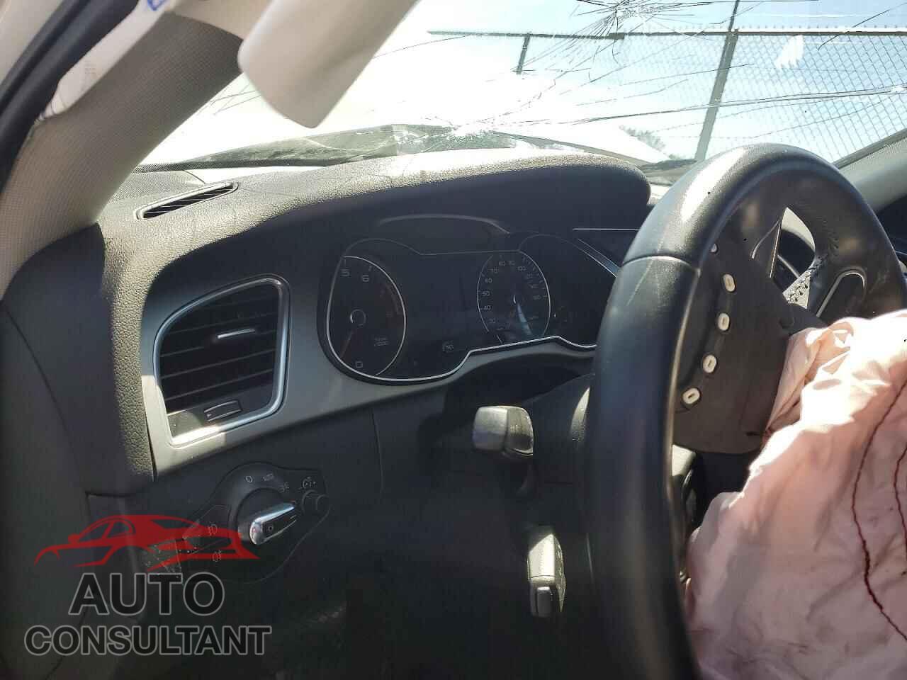 AUDI A4 2014 - WAUBFAFL1EA067526