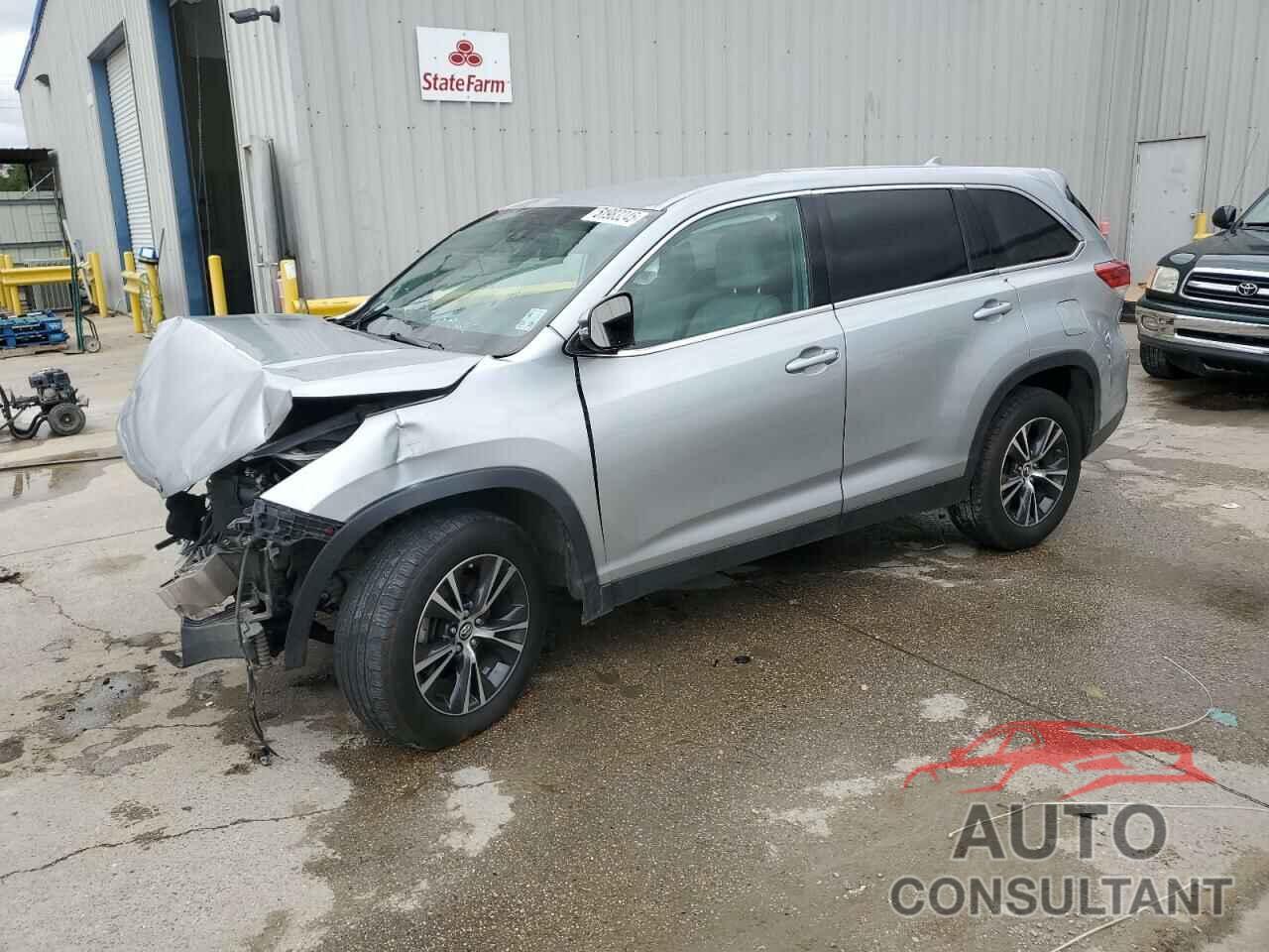 TOYOTA HIGHLANDER 2019 - 5TDZZRFH6KS297578