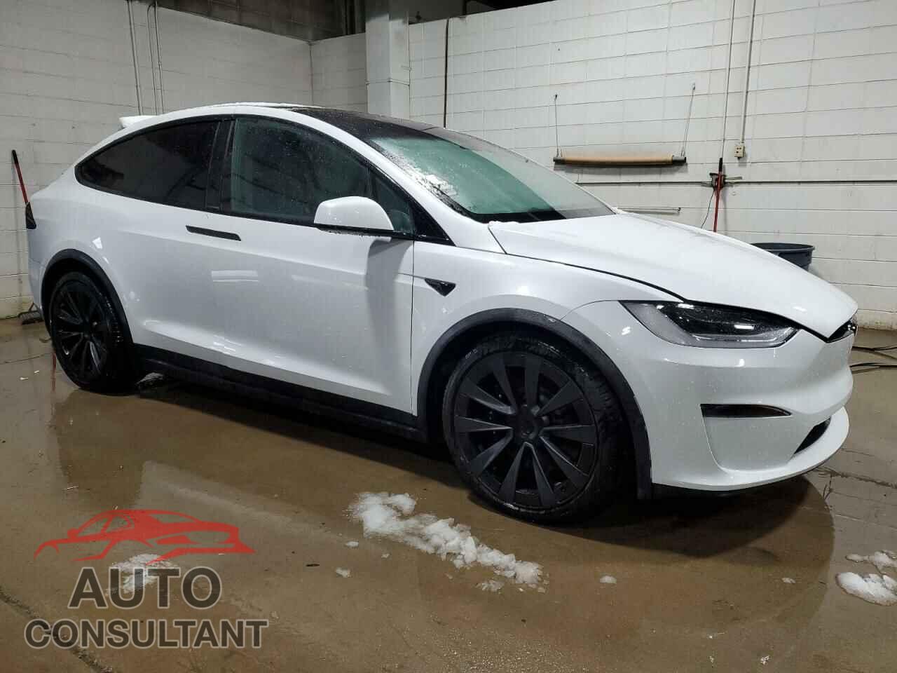 TESLA MODEL X 2023 - 7SAXCDE5XPF381338