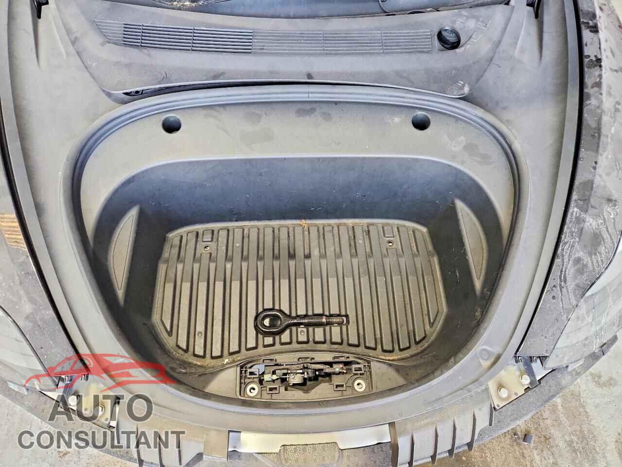 TESLA MODEL 3 2022 - 5YJ3E1EA4NF368521