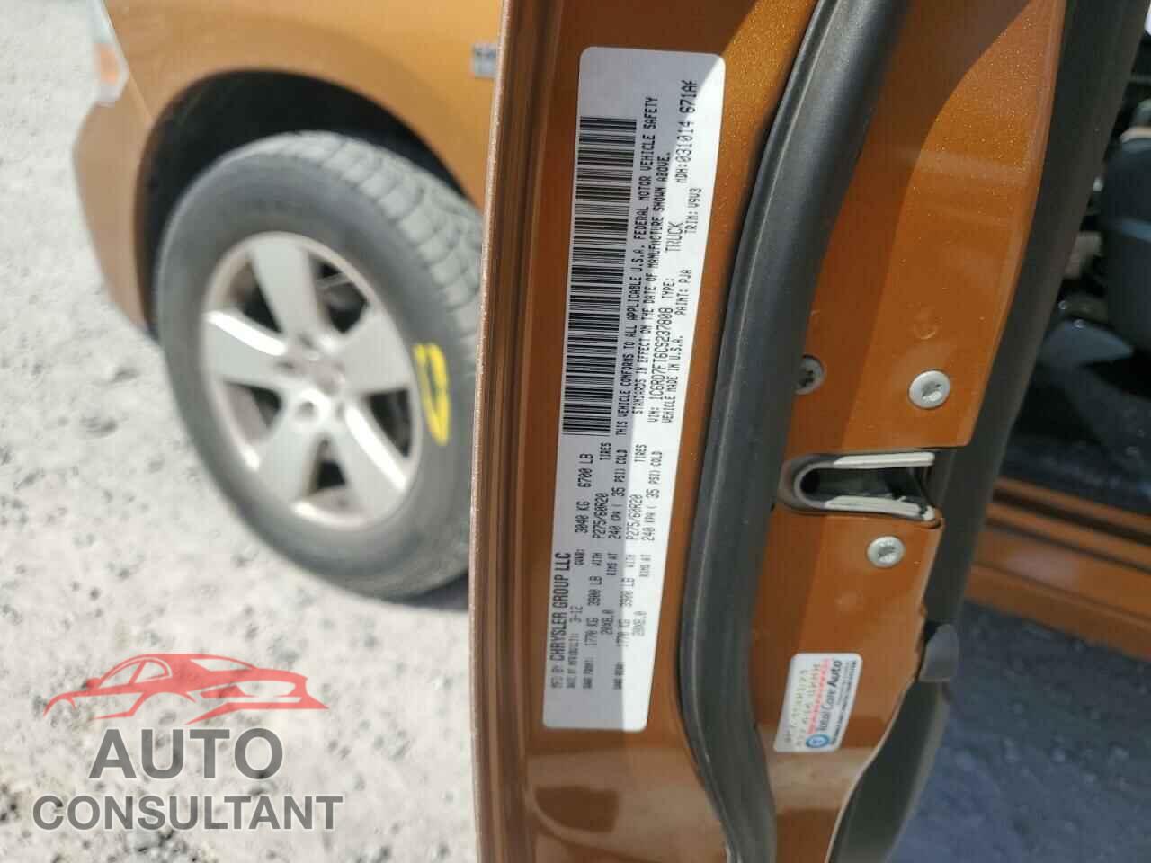 DODGE RAM 1500 2012 - 1C6RD7FT6CS237808