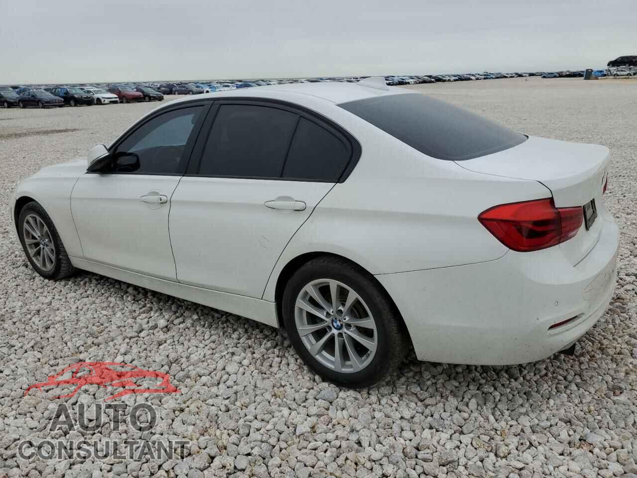 BMW 3 SERIES 2016 - WBA8E1G55GNU12257