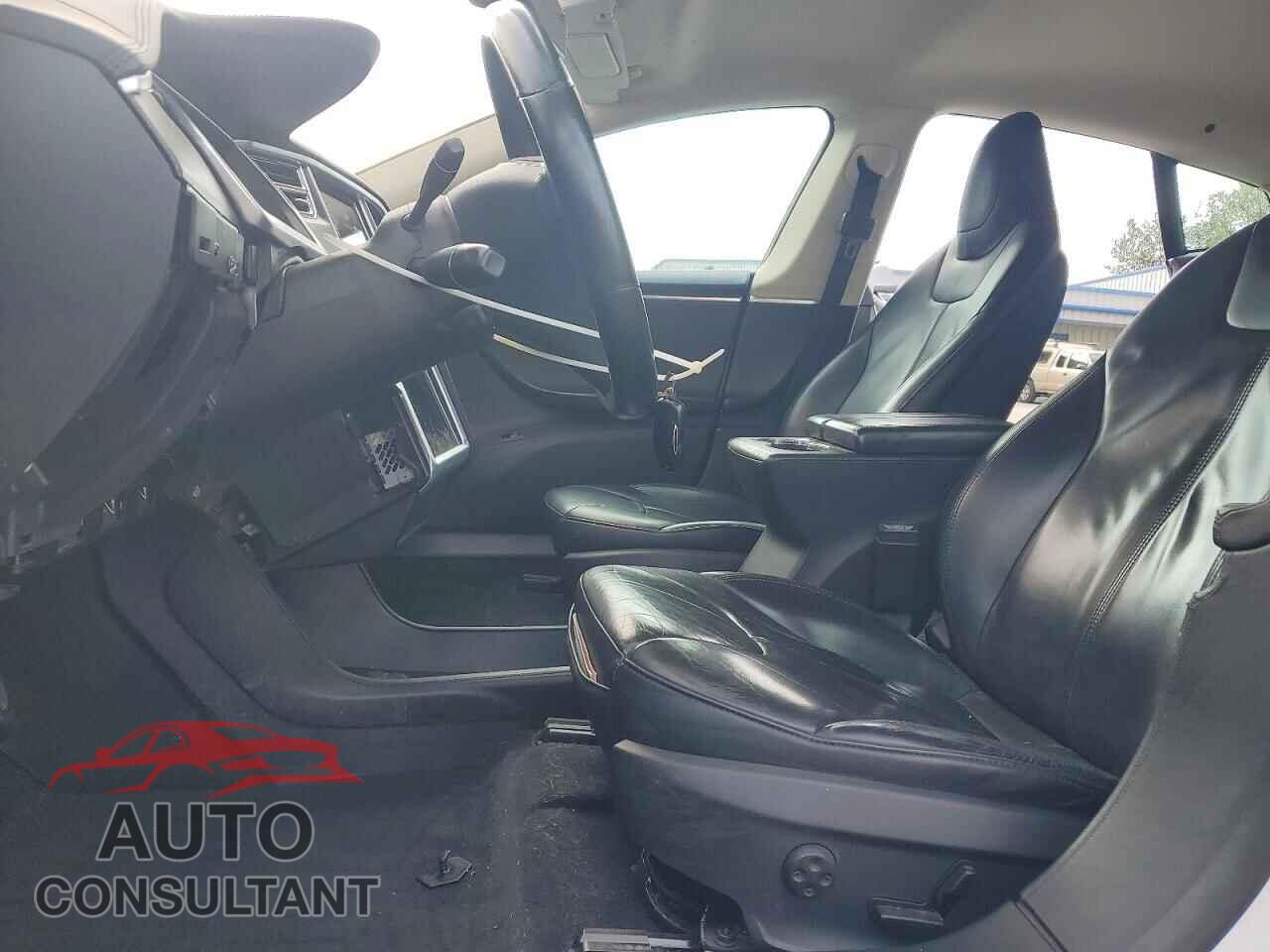 TESLA MODEL S 2013 - 5YJSA1AC7DFP10170