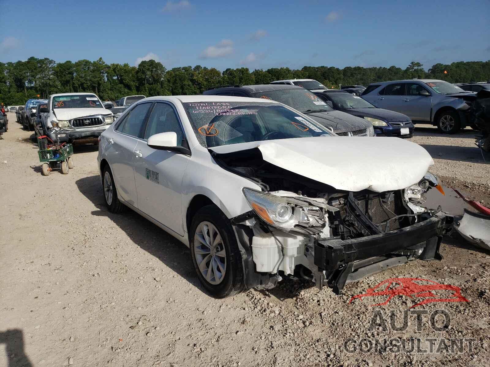 TOYOTA CAMRY 2016 - 4T4BF1FK5GR547193