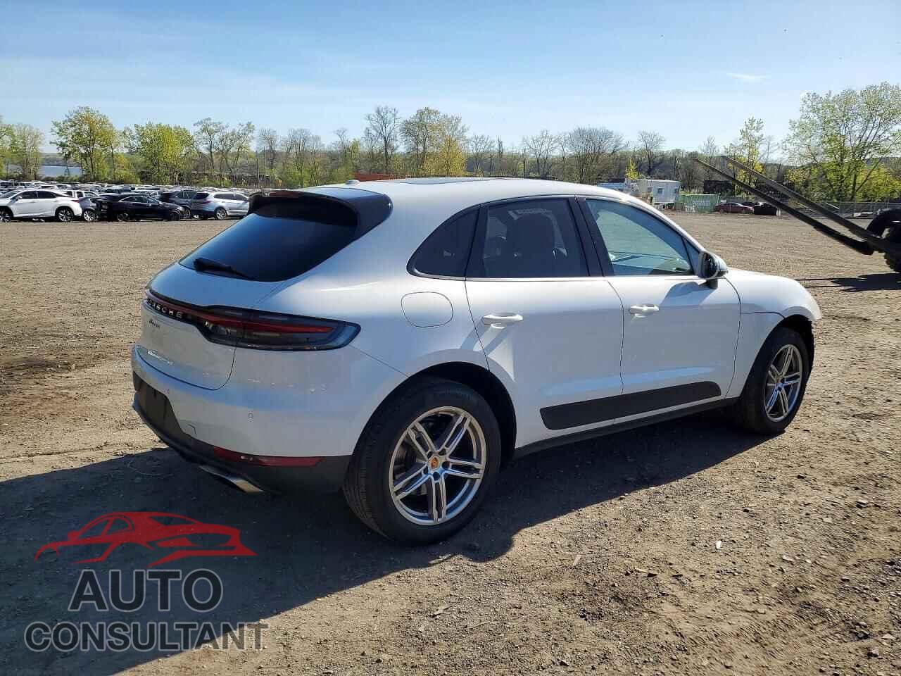 PORSCHE MACAN 2019 - WP1AA2A56KLB05827