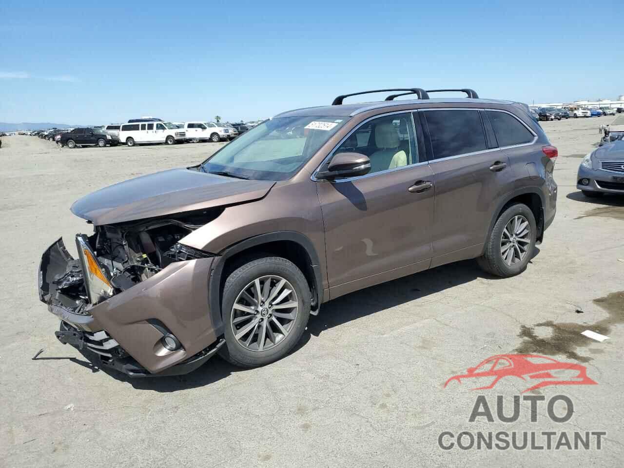 TOYOTA HIGHLANDER 2018 - 5TDJZRFH9JS915150