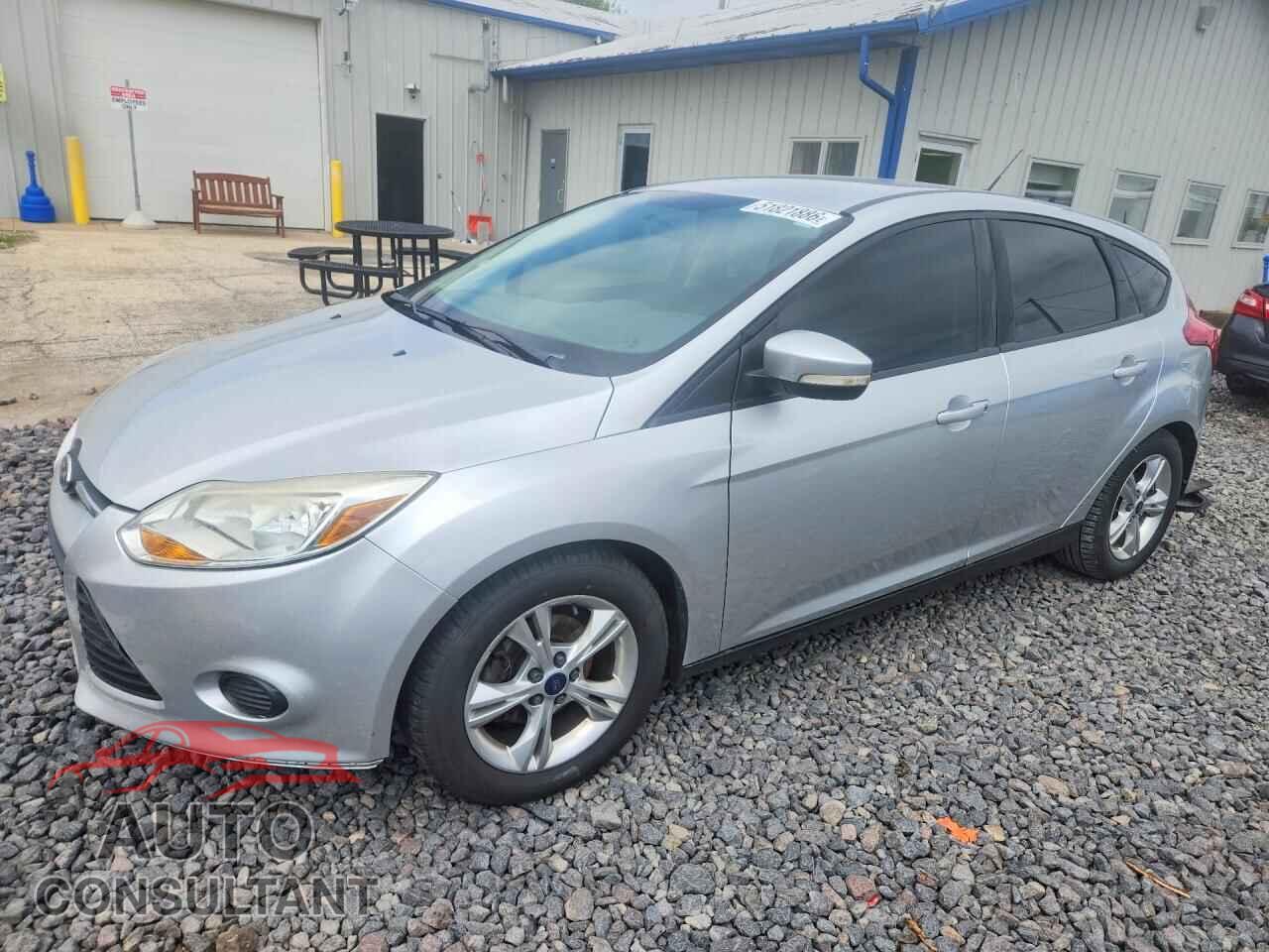 FORD FOCUS 2014 - 1FADP3K24EL251371