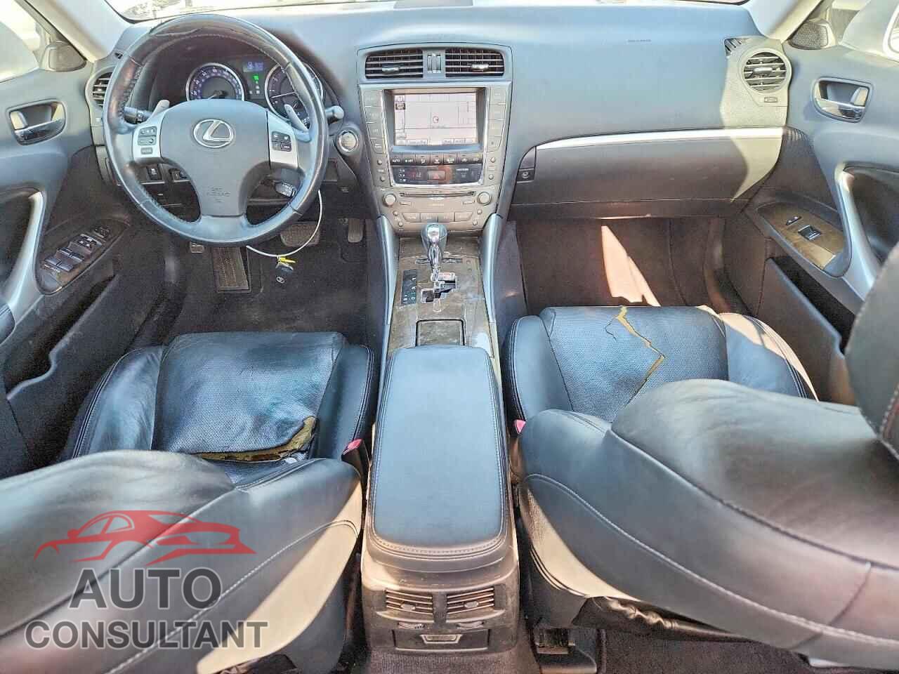 LEXUS IS 2012 - JTHBF5C26C2102539