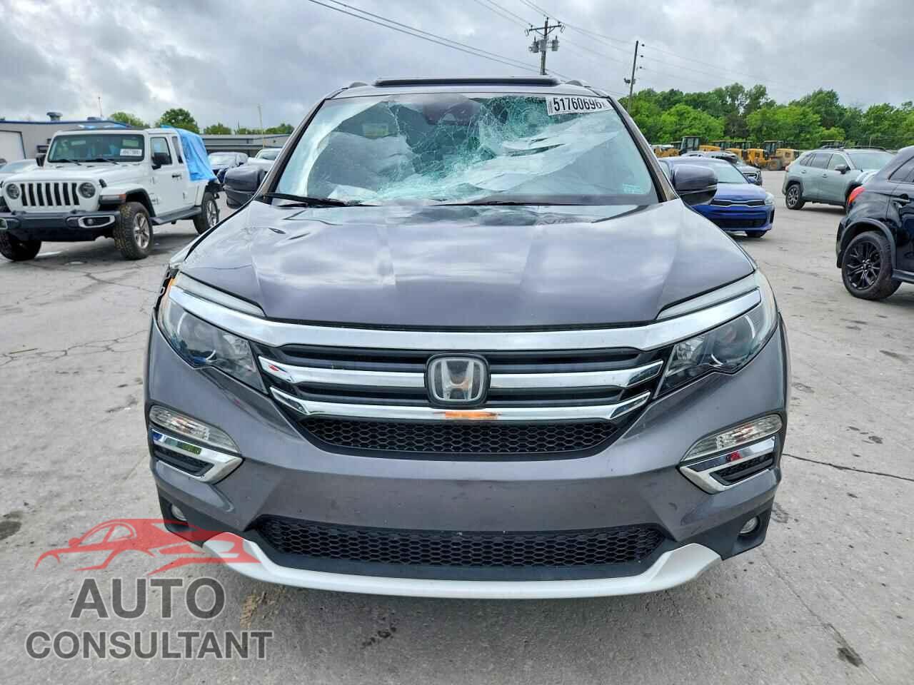 HONDA PILOT 2017 - 5FNYF6H97HB085522