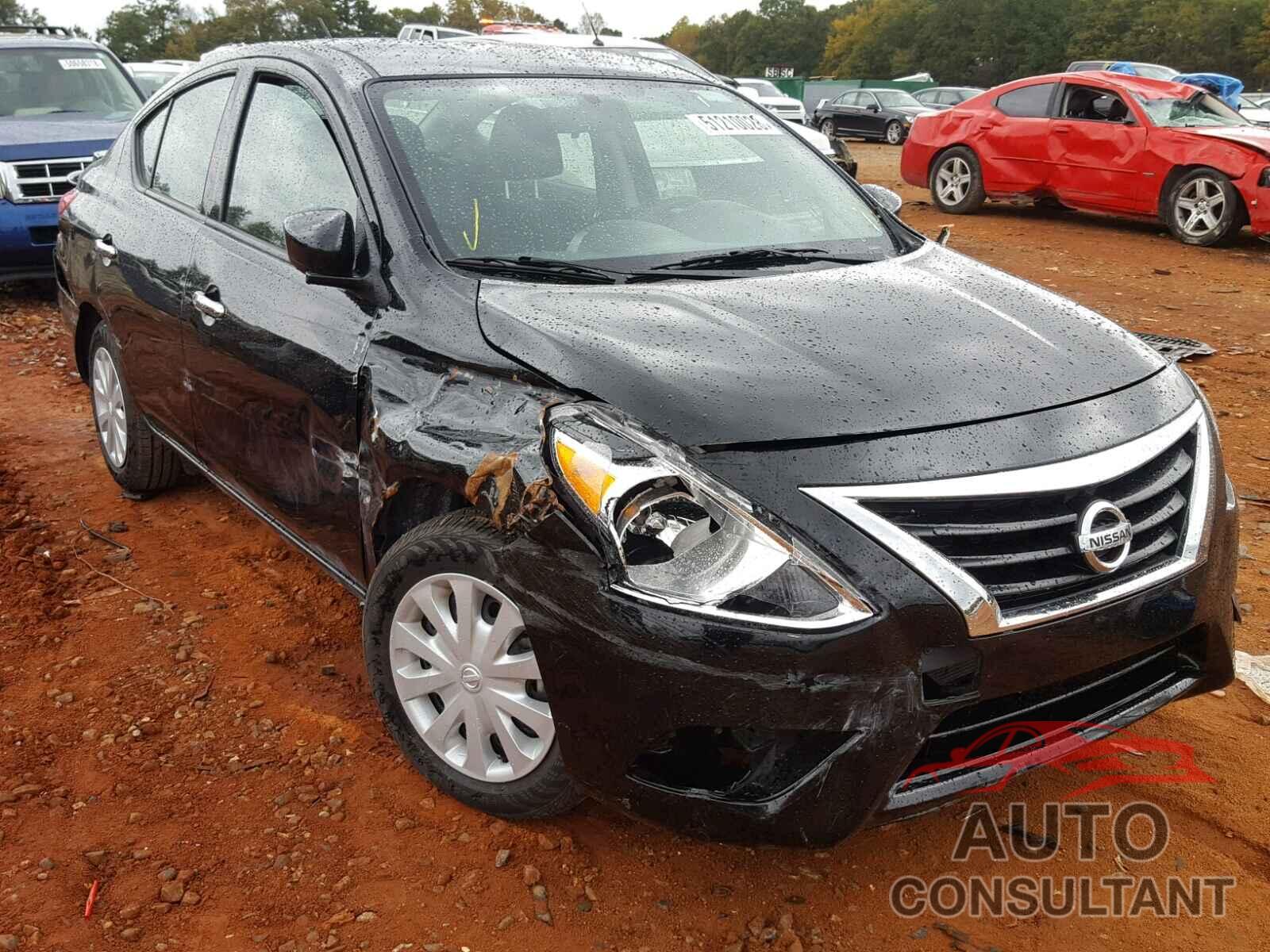 NISSAN VERSA 2018 - 3N1CN7AP4JL844407