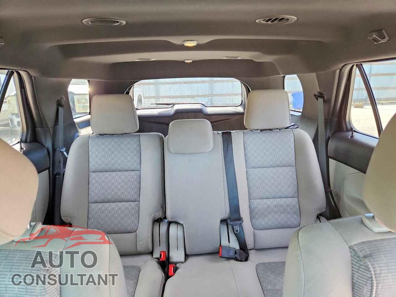 FORD EXPLORER 2015 - 1FM5K7D85FGA93148