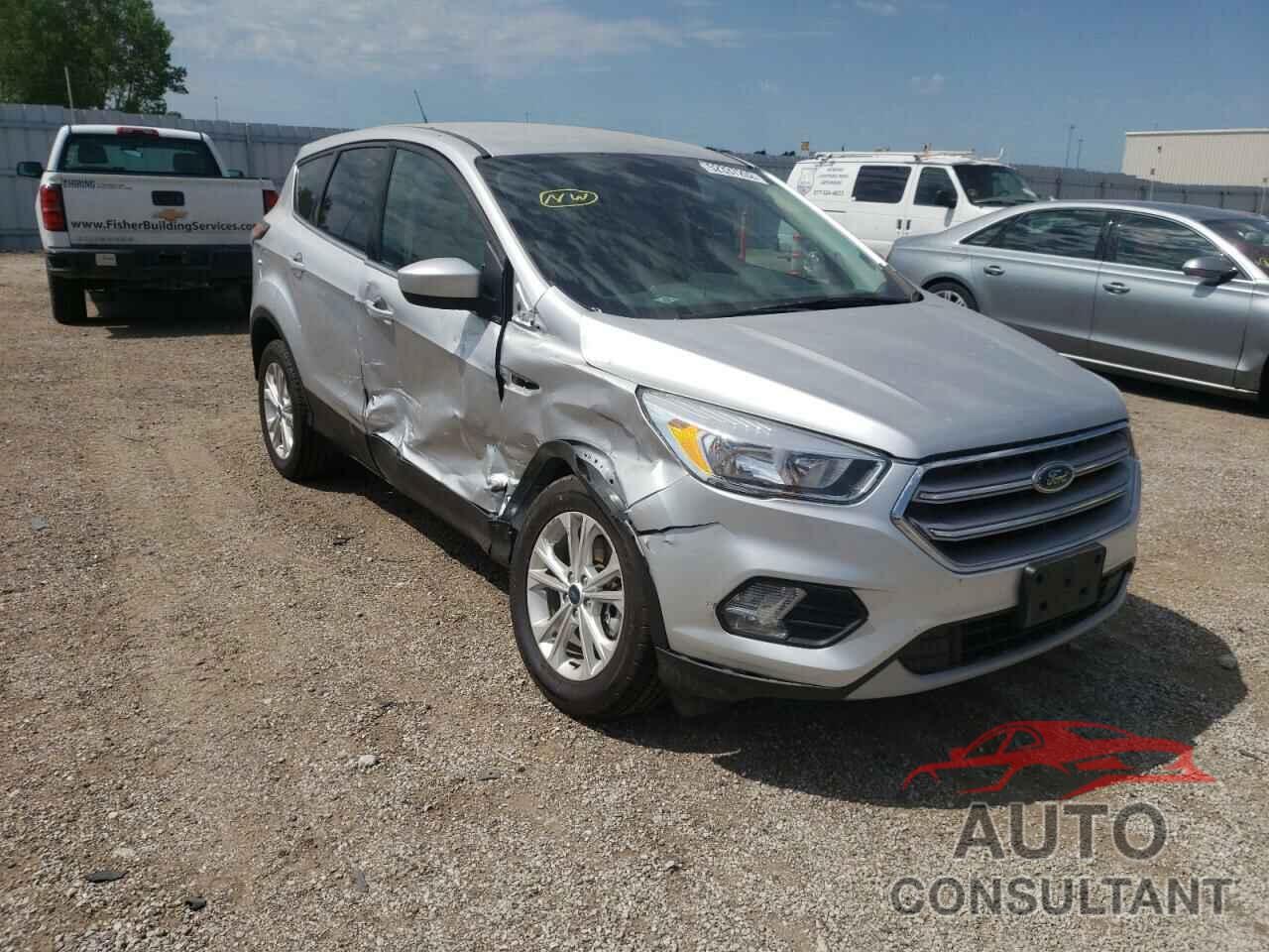 FORD ESCAPE 2017 - 1FMCU9GD2HUD66198
