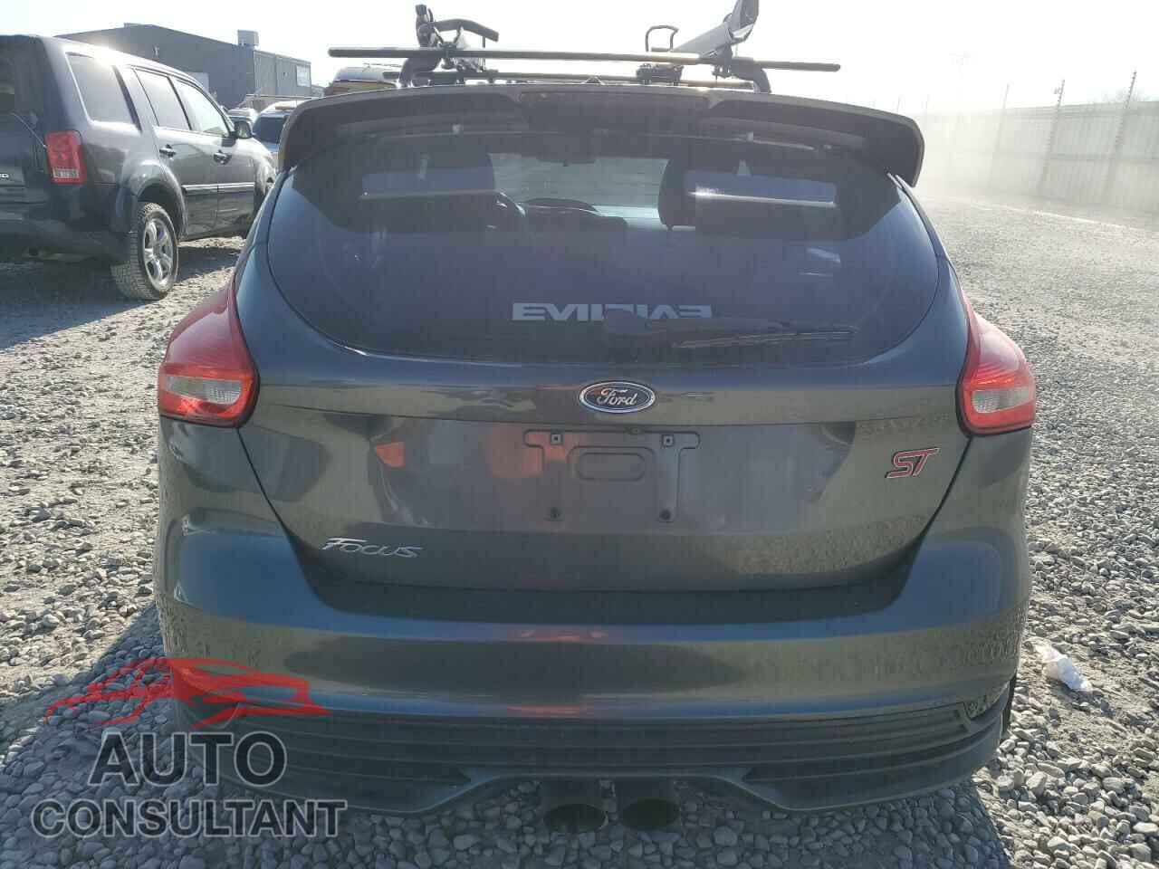 FORD FOCUS 2015 - 1FADP3L90FL281075