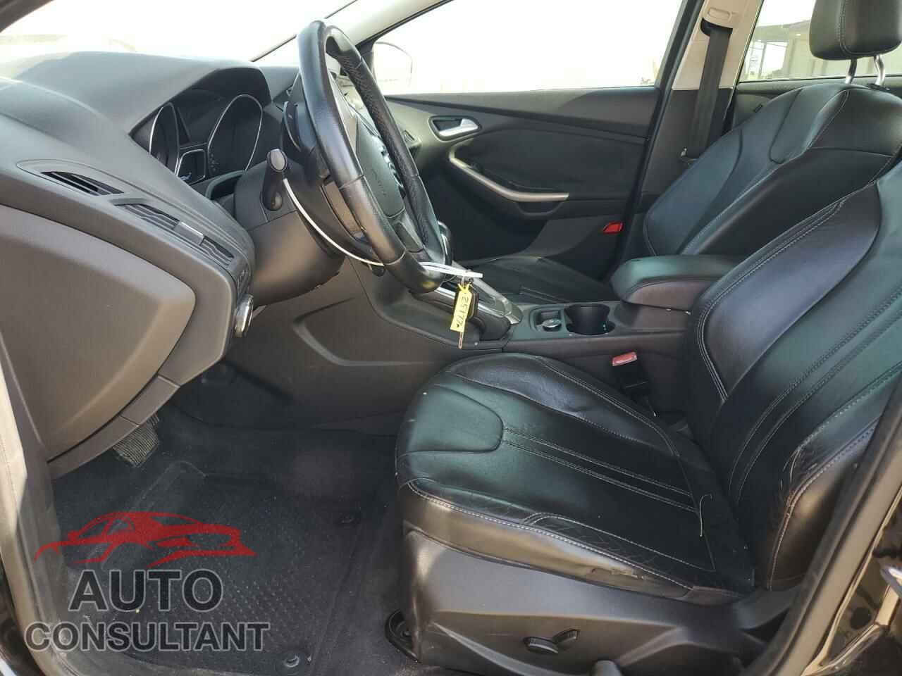 FORD FOCUS 2012 - 1FAHP3H29CL153751
