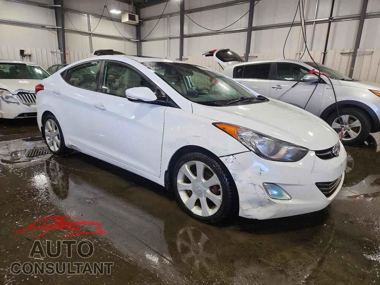 HYUNDAI ELANTRA 2013 - 5NPDH4AE2DH212824
