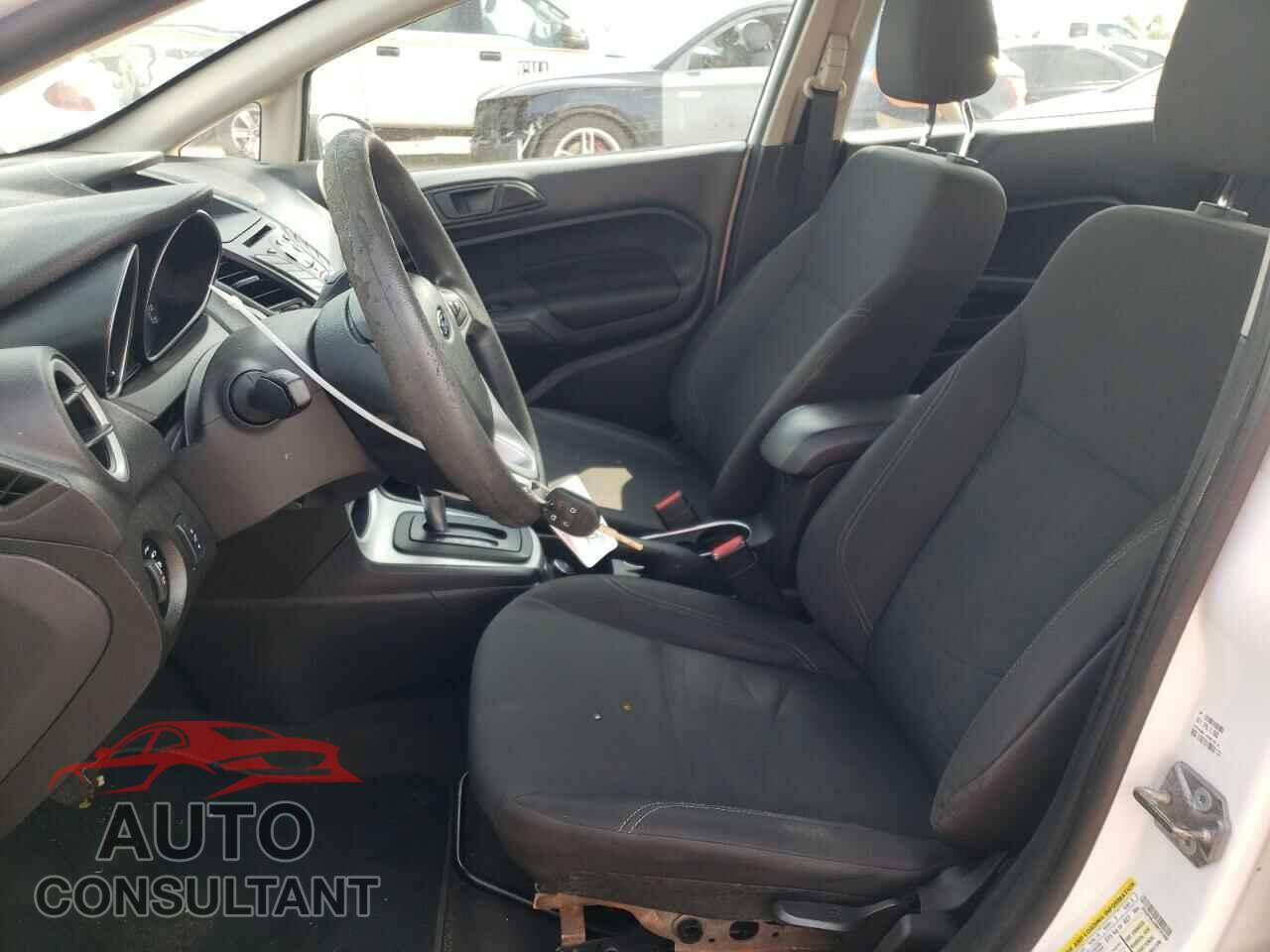 FORD FIESTA 2017 - 3FADP4BJ2HM131908