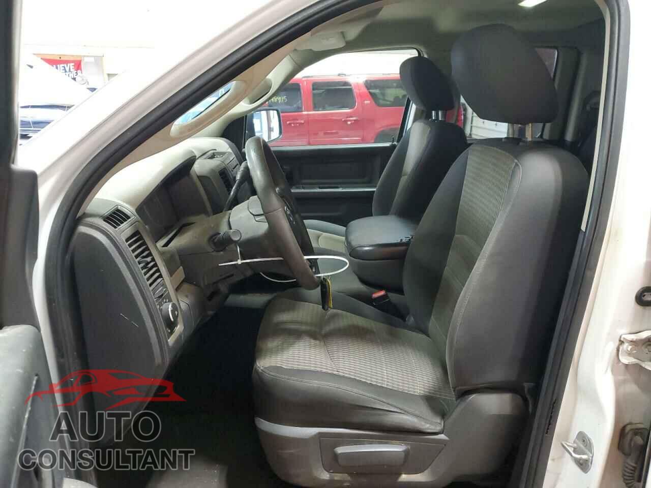 DODGE RAM 1500 2012 - 1C6RD7FT7CS134431