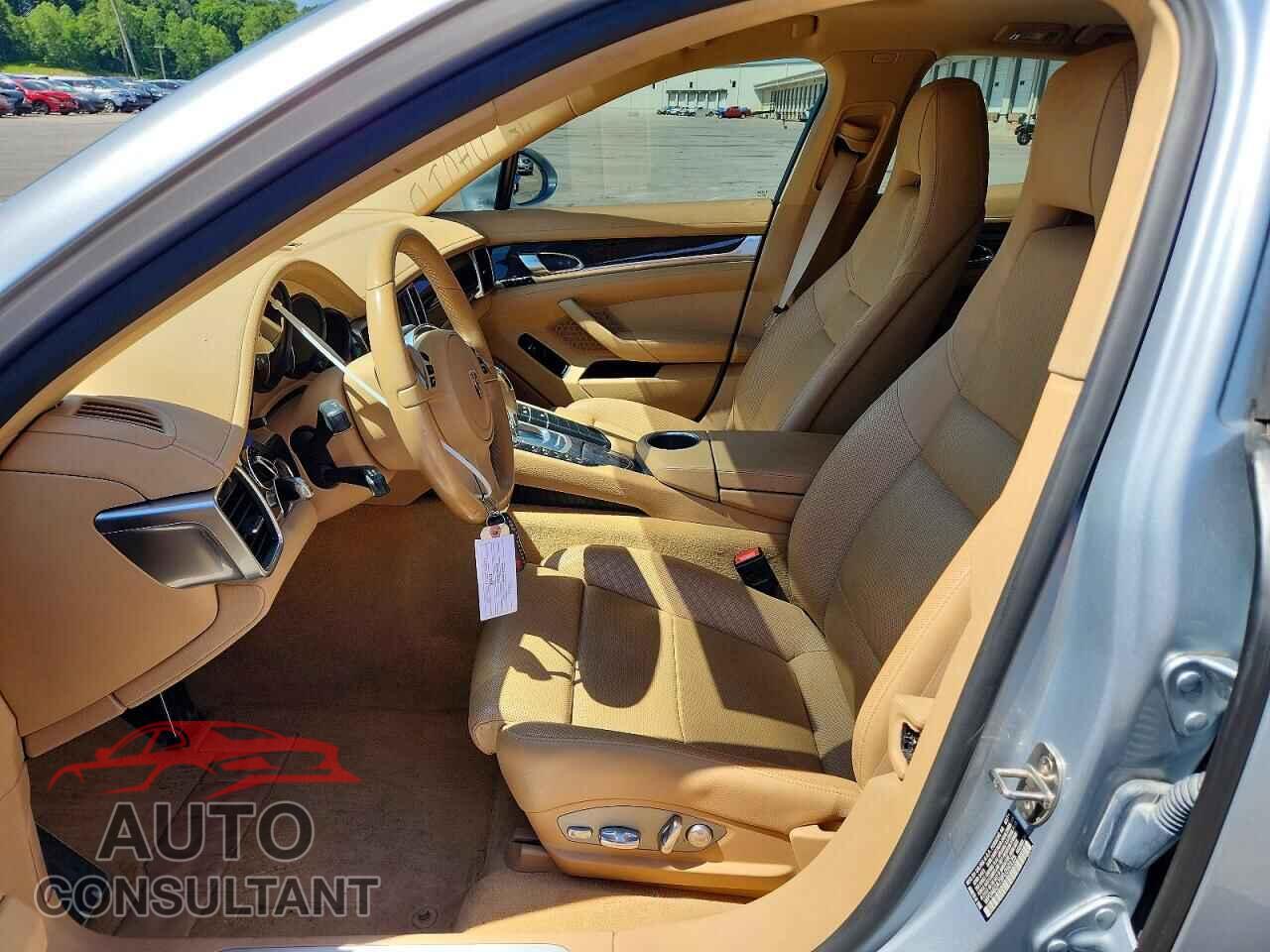 PORSCHE PANAMERA 2015 - WP0AB2A78FL050125