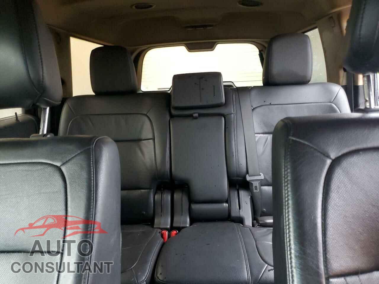FORD FLEX 2017 - 2FMHK6D83HBA01312