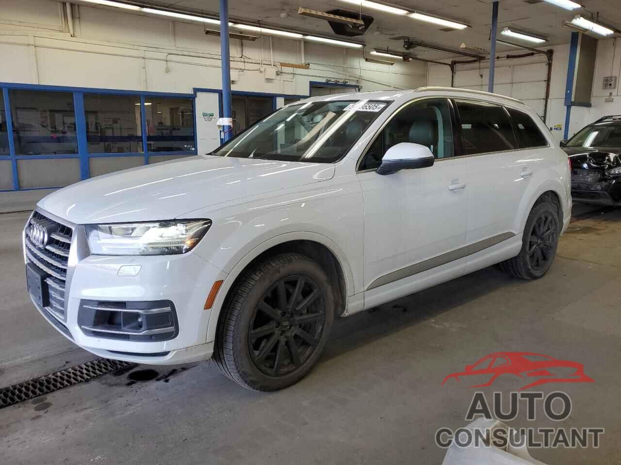 AUDI Q7 2017 - WA1LAAF70HD016217