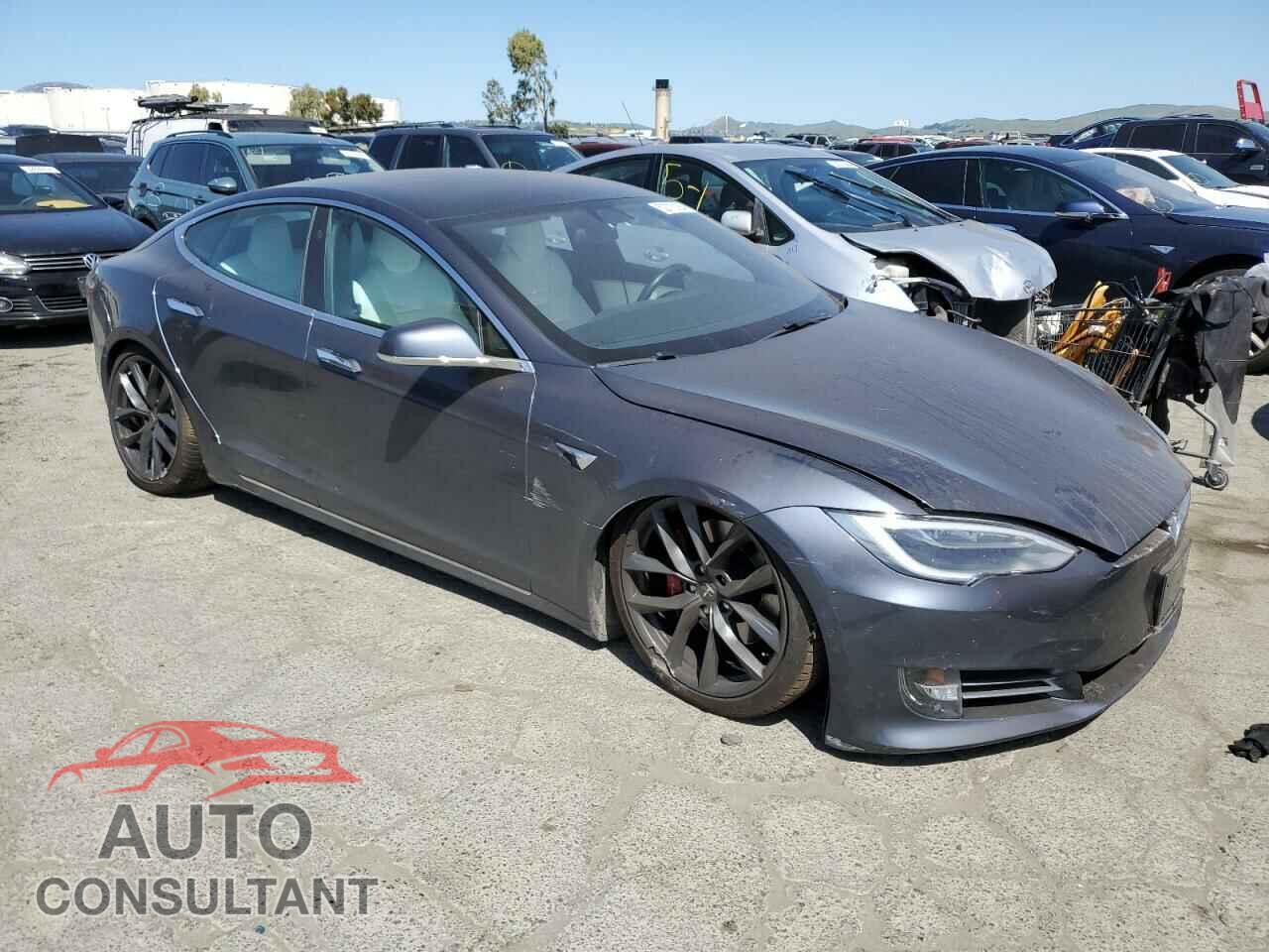 TESLA MODEL S 2017 - 5YJSA1E24HF199752