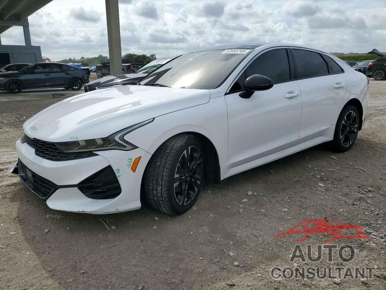 KIA K5 2024 - 5XXG64J26RG240394