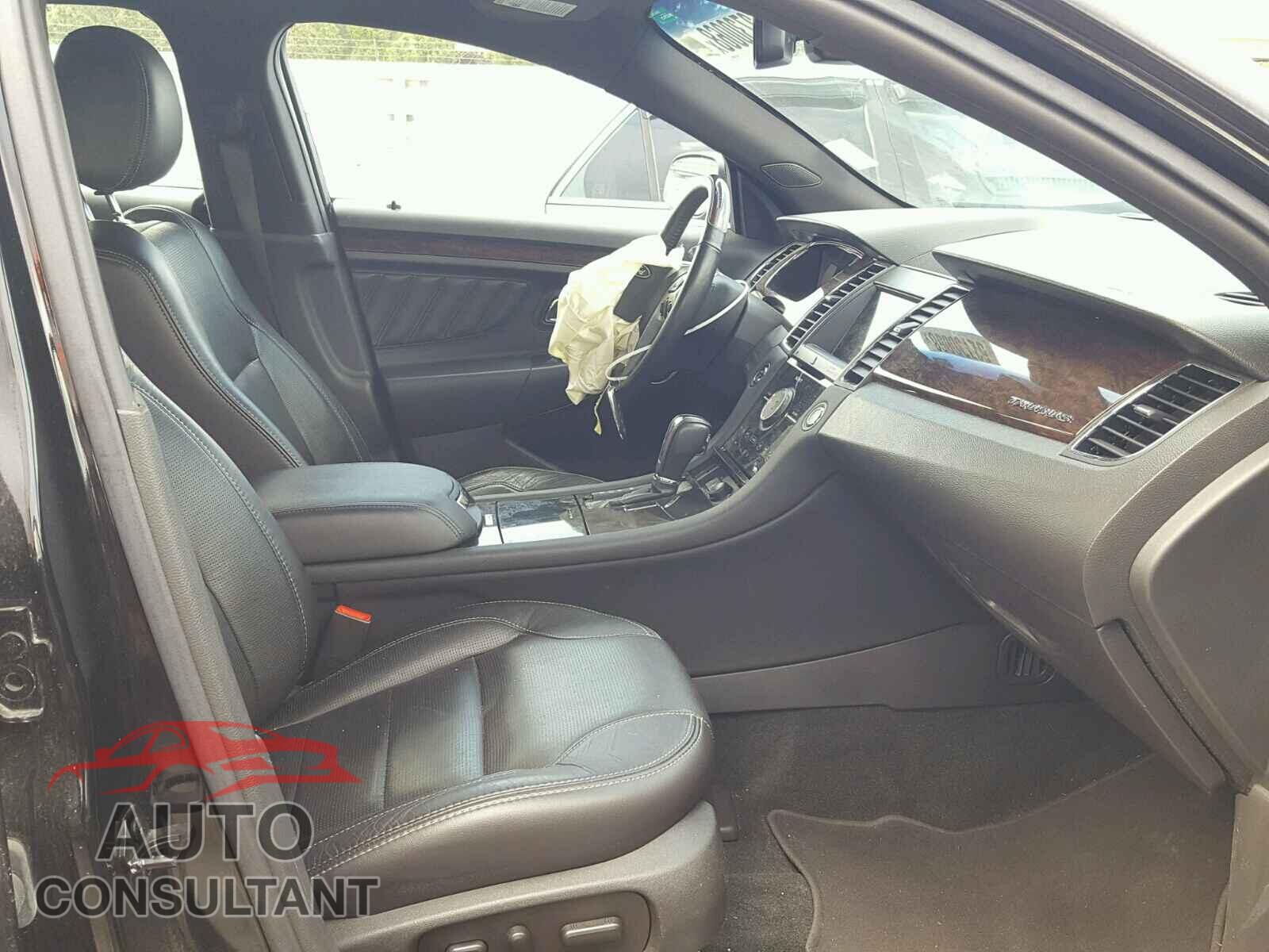 FORD TAURUS 2017 - 1FAHP2F81HG103539