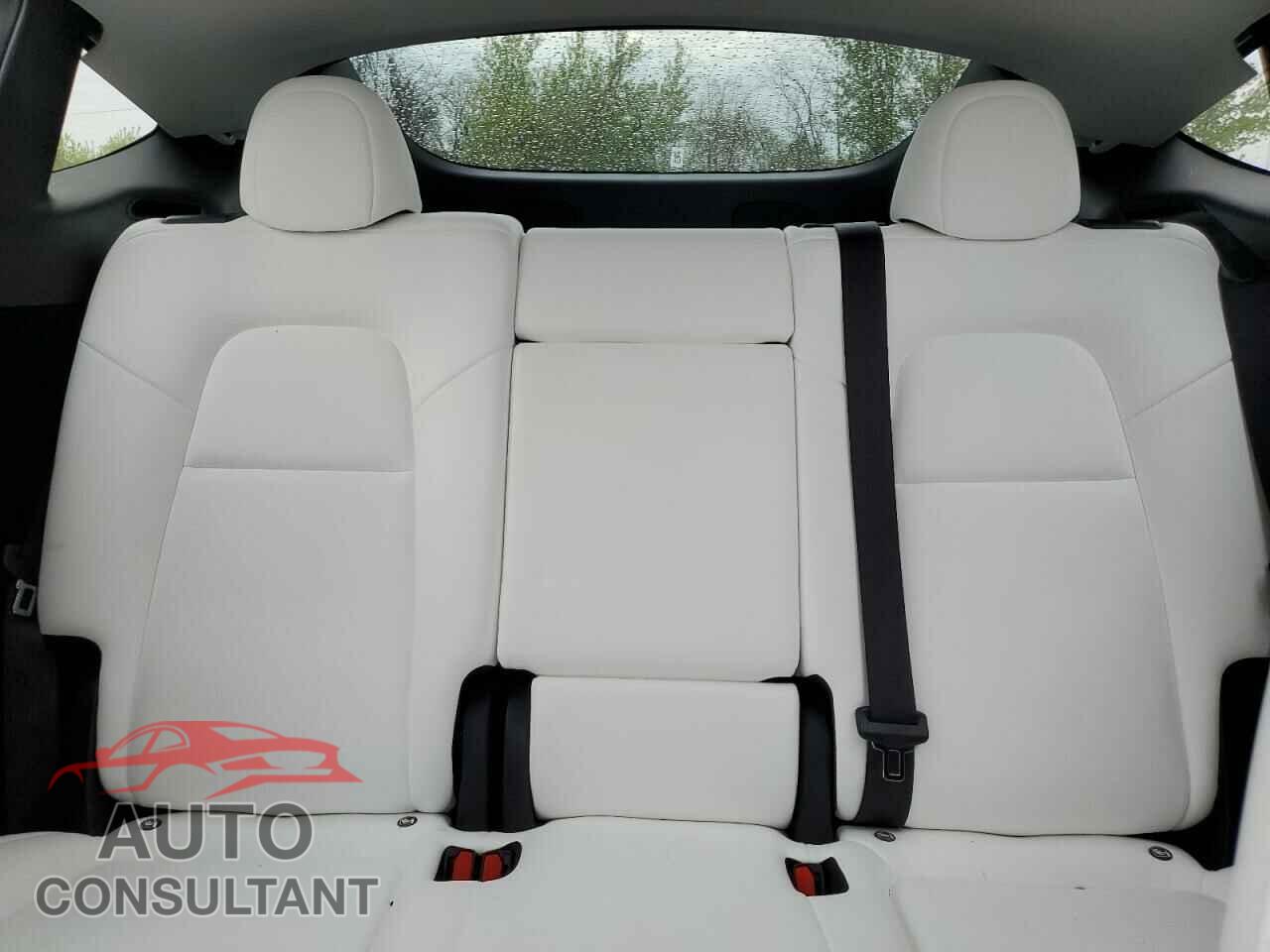 TESLA MODEL Y 2023 - 7SAYGDEE2PA093478