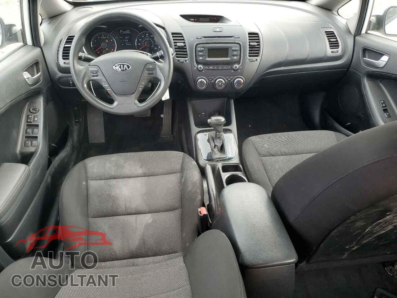 KIA FORTE 2017 - 3KPFK4A73HE102001