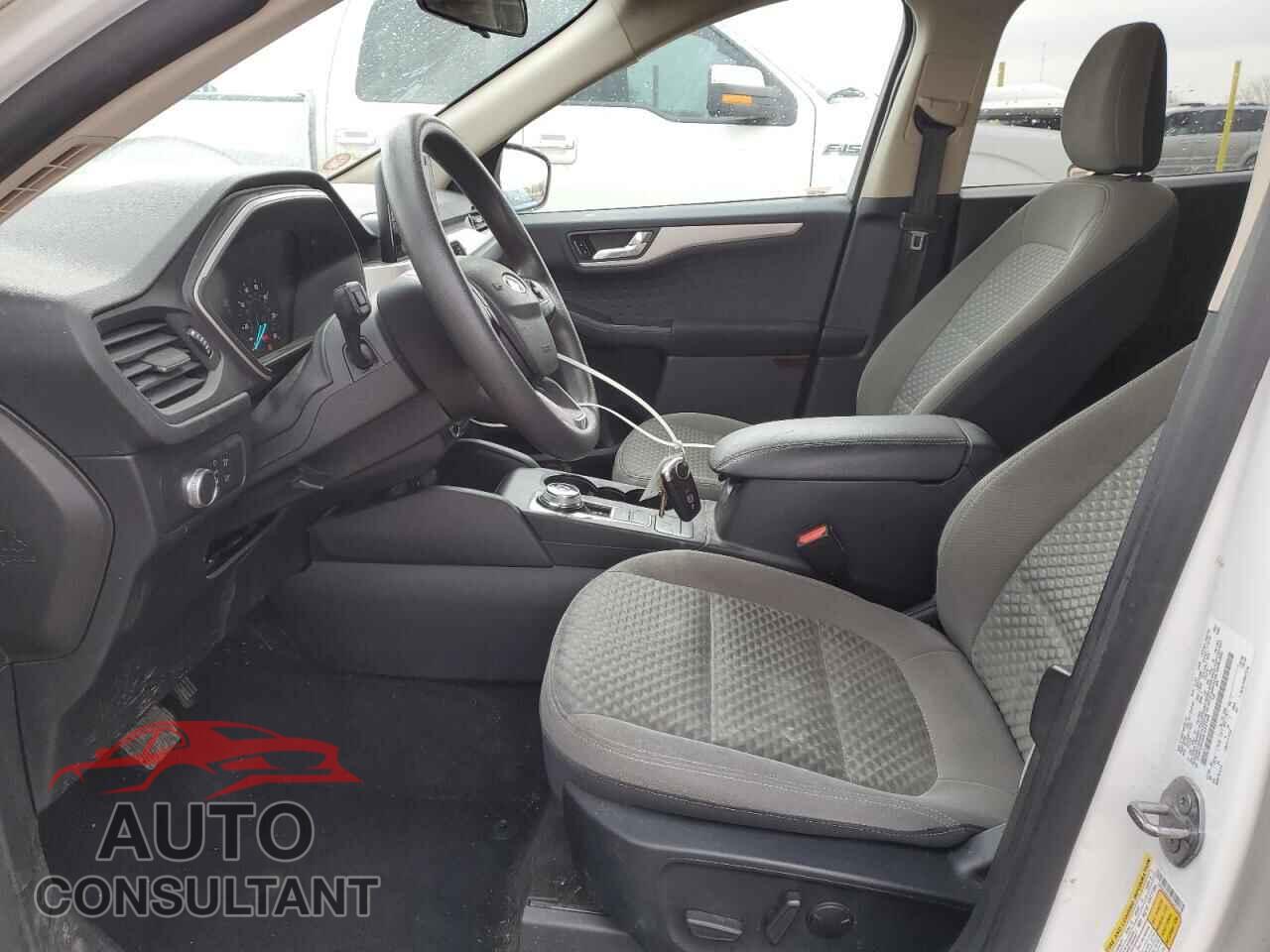 FORD ESCAPE 2020 - 1FMCU0G60LUA51406